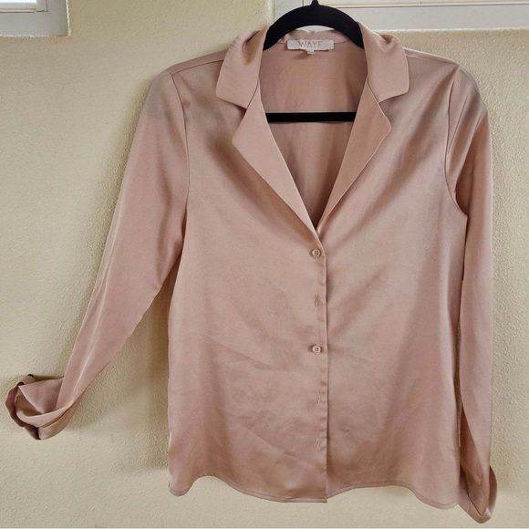 WAYF Satin Button Down - Picture 2 of 3